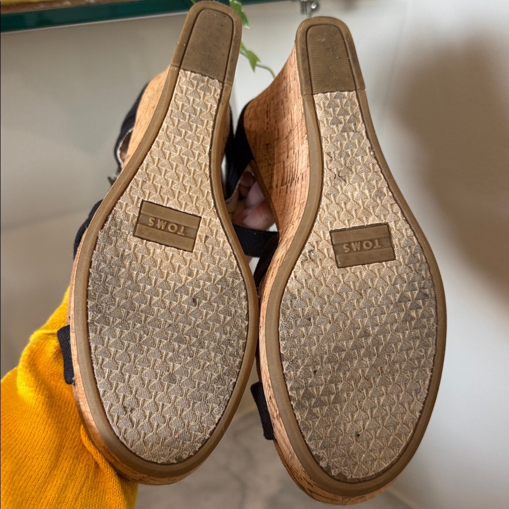 Toms Black Cork Wedge Sandals - Picture 4 of 5